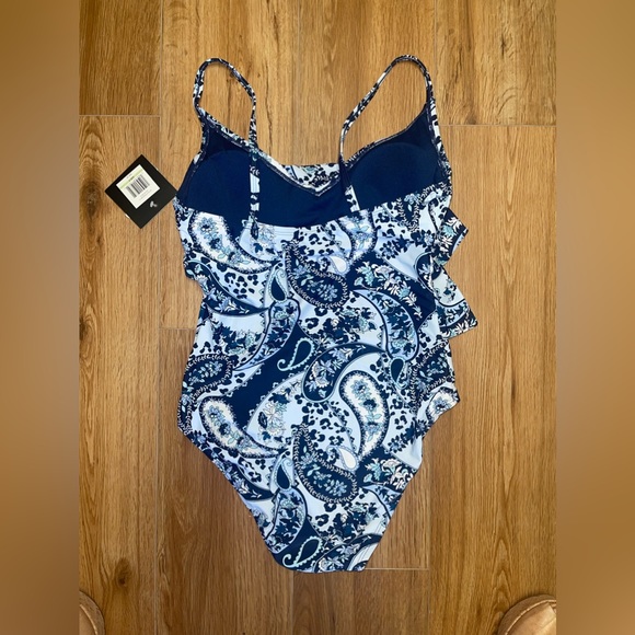 Ellen Tracy One Piece Ruffle Swimsuit size 8 - Picture 3 of 4